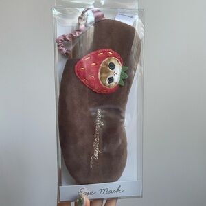Mofusand eye mask